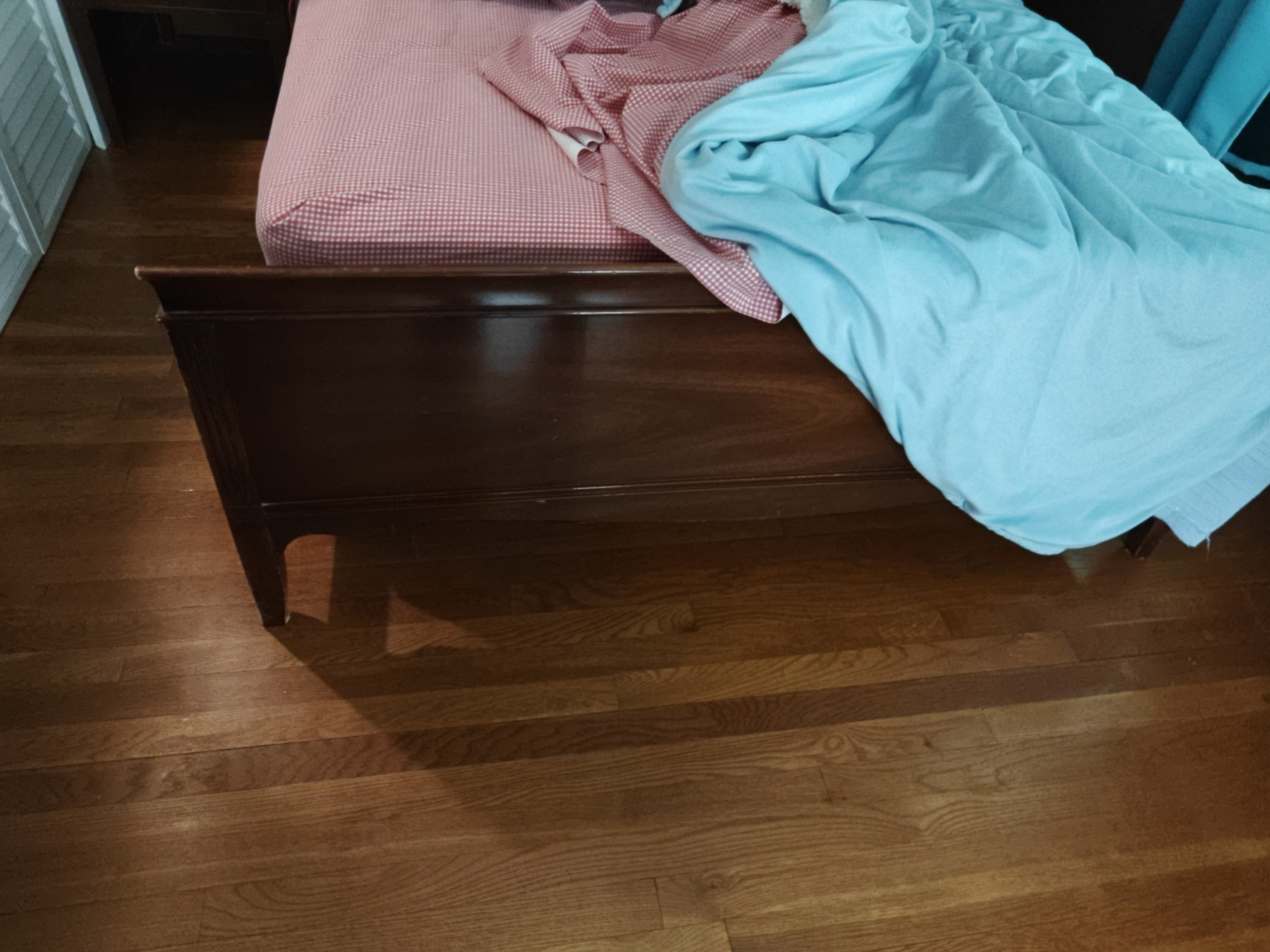Carved Mahogany Bed Frame photograph 2